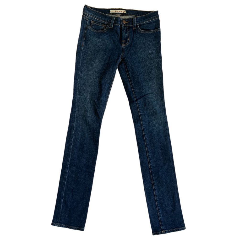 J Brand Low Rise Dark Rinse  Skinny 98% cotton Jeans SZ 26